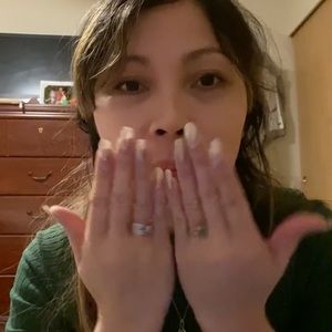 Hi!I’m Defhee!This my 3rd closet.thanks for checking my store Have a great day!